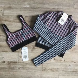 NWT Fabletics Camryn Houndstooth Seamless Bra Longsleeve Crop Top Match Set, XS